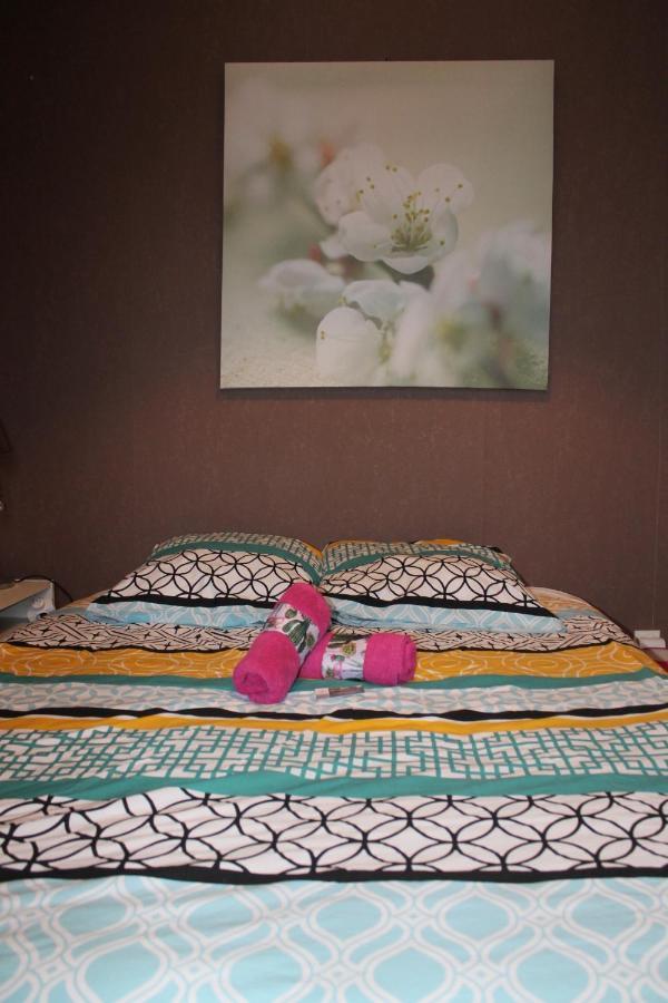 Chambres D'Hotes Les Mesanges Saint-Martin-Lez-Tatinghem Екстериор снимка